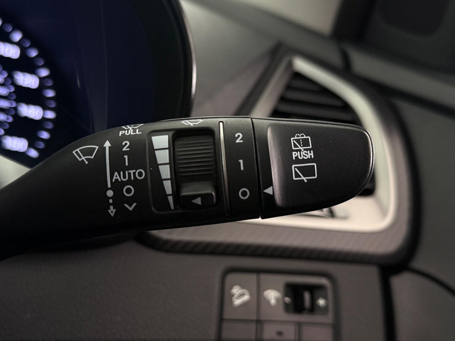 Used Hyundai Santa Fe 2015 for sale - 77259936: Photo 23