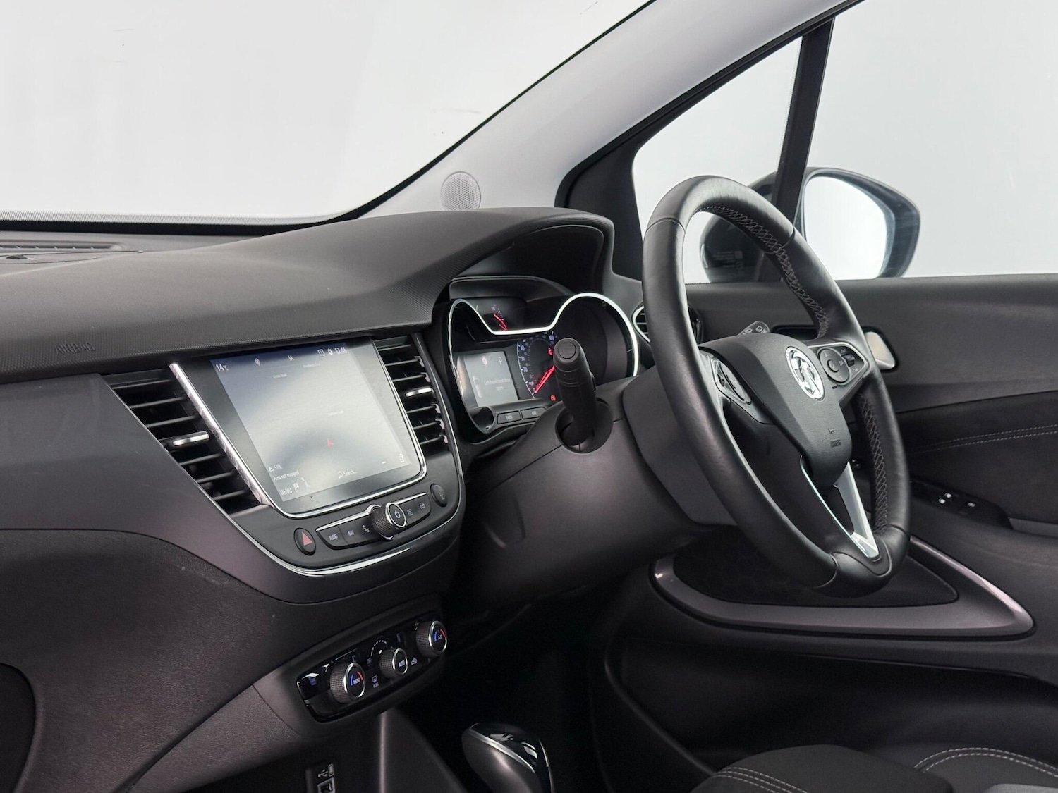 Used Vauxhall Crossland 2024 for sale - 77182767: Photo 13