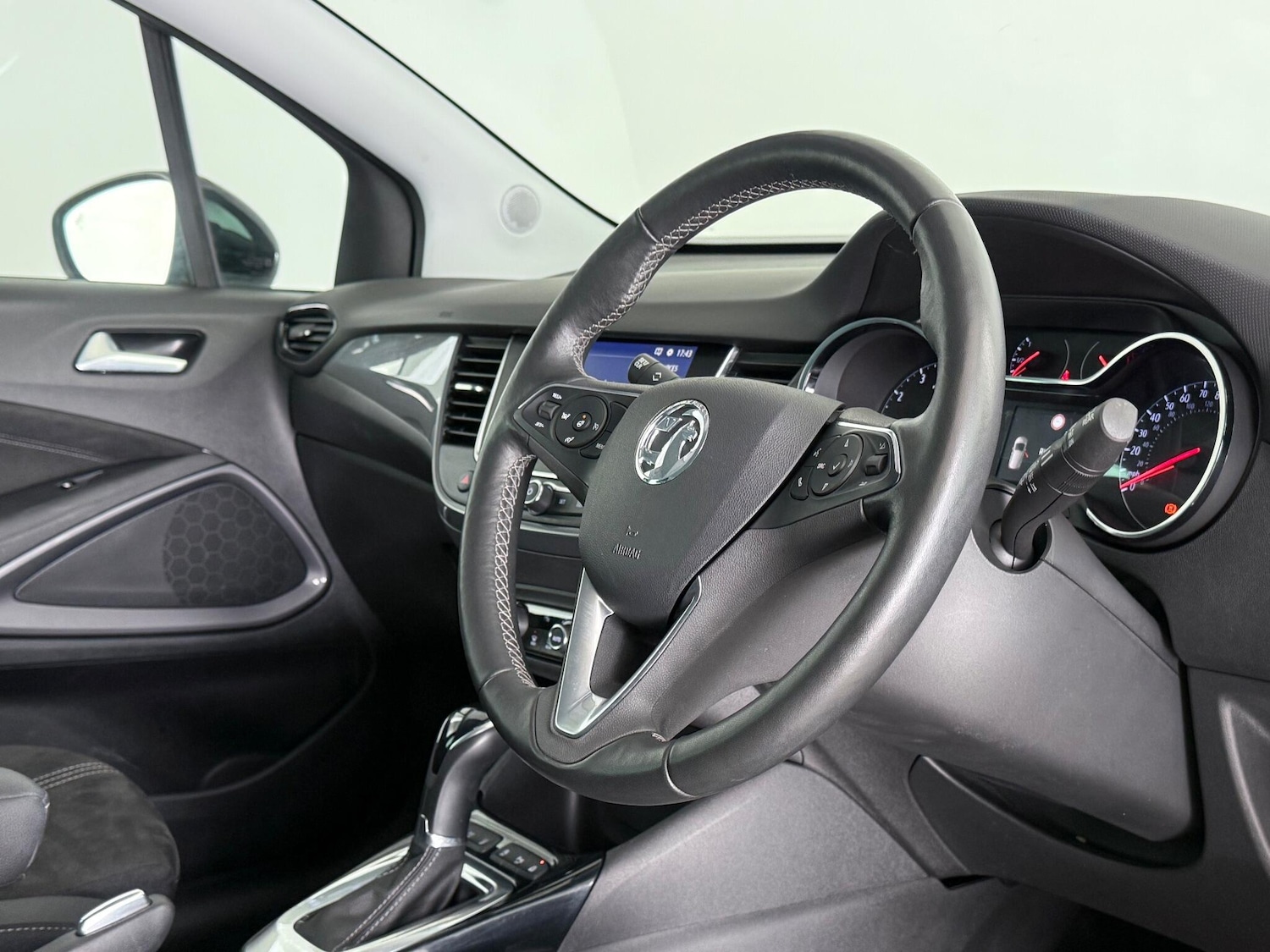Used Vauxhall Crossland 2024 for sale - 77182767: Photo 15