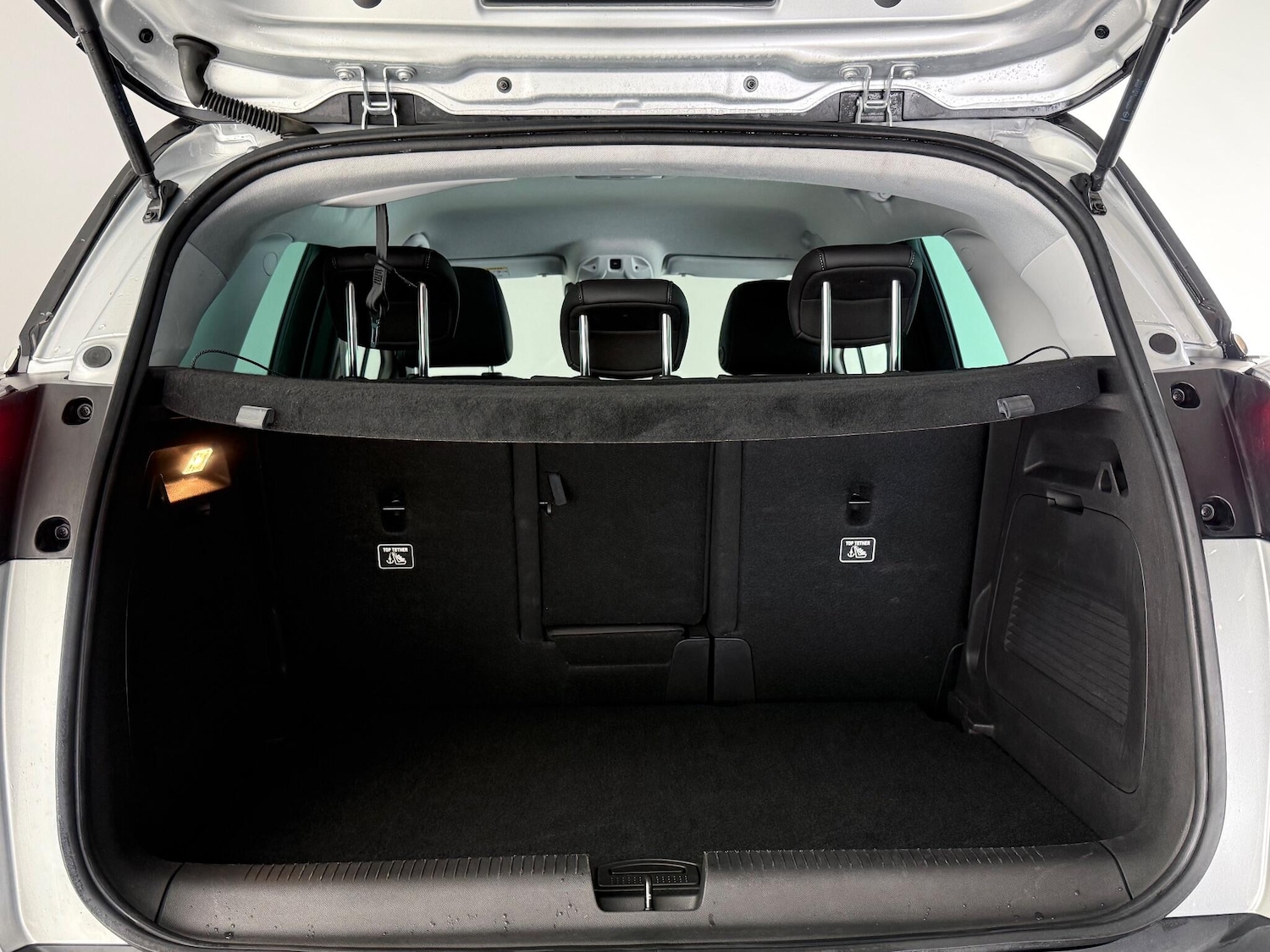 Used Vauxhall Crossland 2024 for sale - 77182767: Photo 8