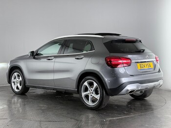 Used Mercedes-Benz GLA 2018 for sale - 76855967: Photo