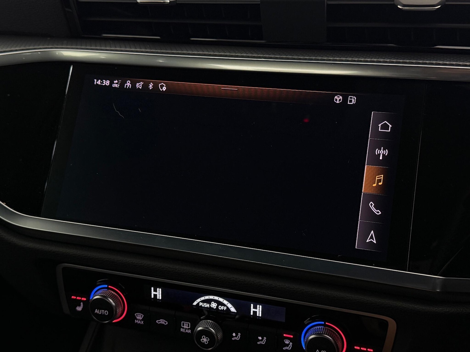 Used Audi Q3 2021 for sale - 76644926: Photo 36