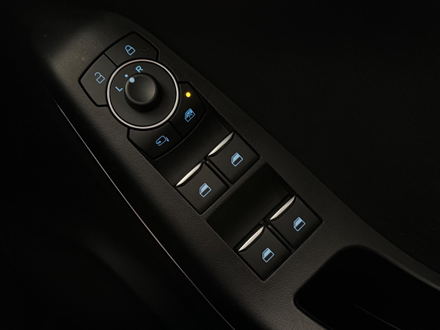 Used Ford Puma 2023 for sale - 77243020: Photo 31