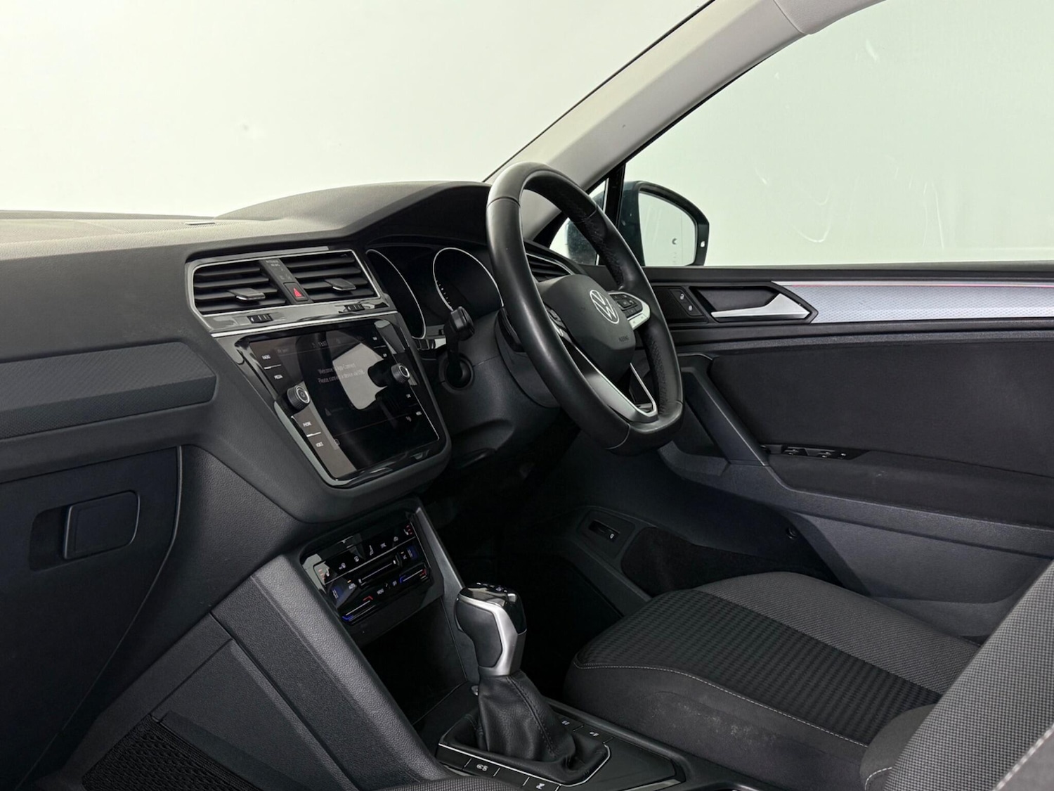 Used Volkswagen Tiguan 2022 for sale - 77984726: Photo 16