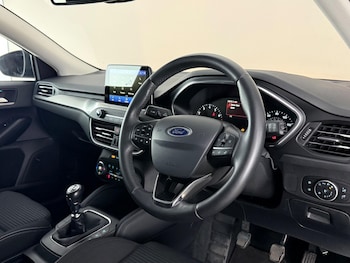 Used Ford Focus 2018 for sale - 79431005: Photo
