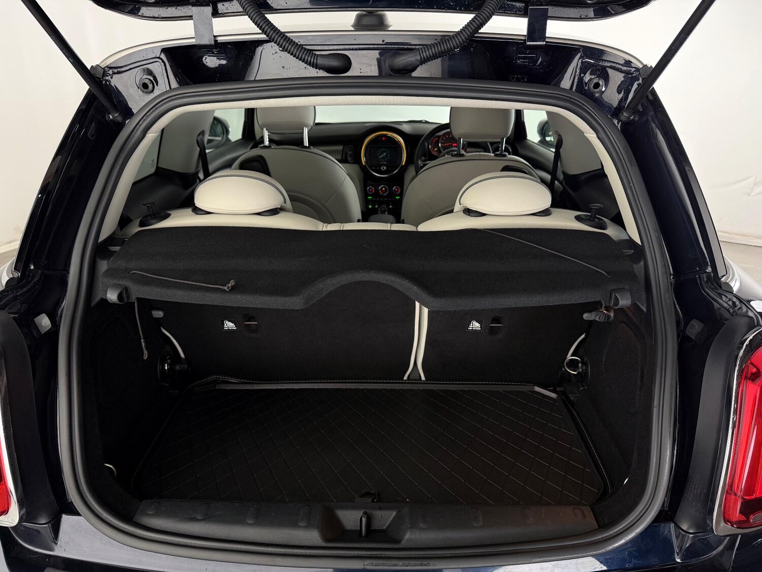 Used MINI Hatch 2019 for sale - 76714864: Photo 13