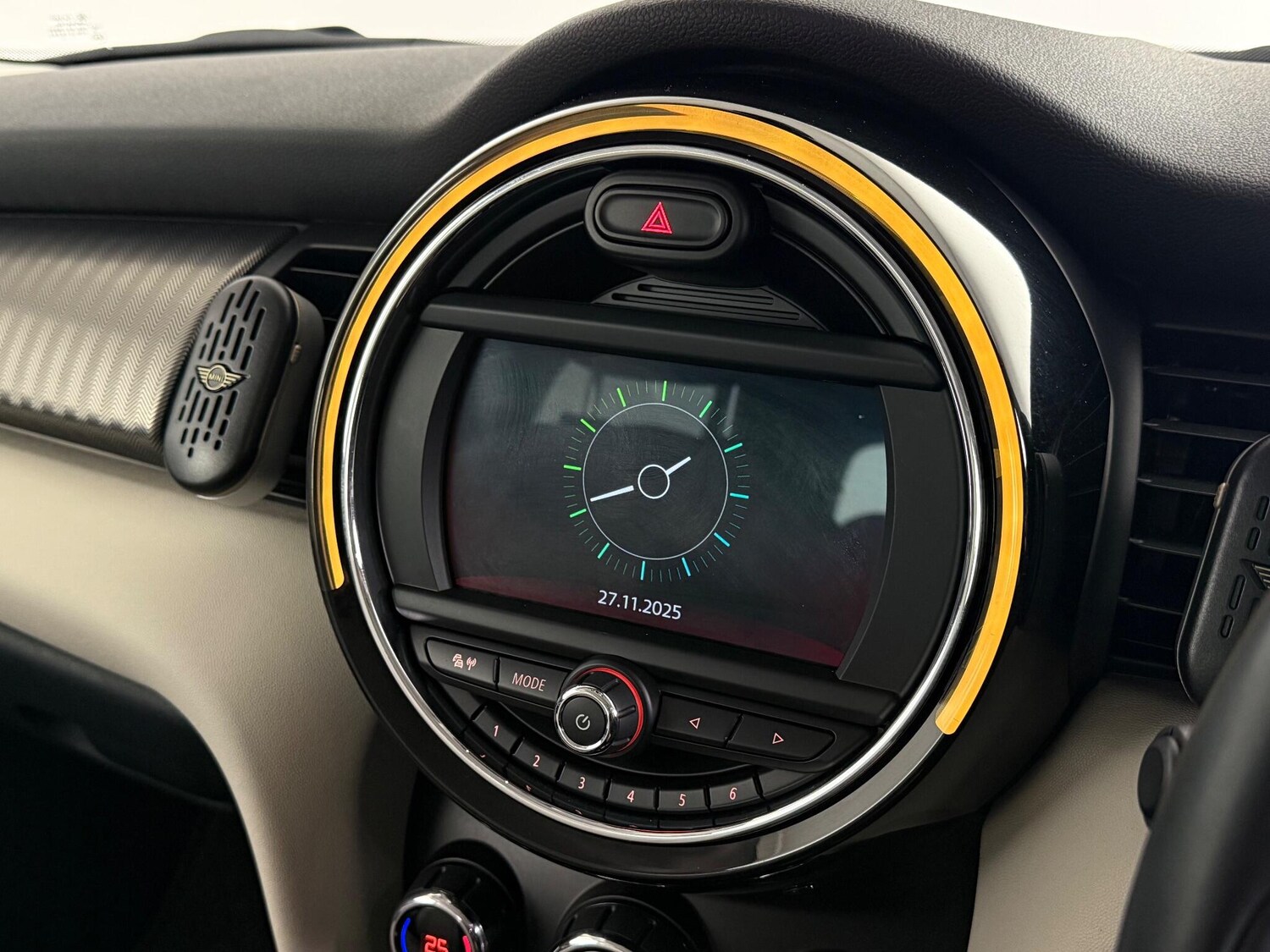 Used MINI Hatch 2019 for sale - 76714864: Photo 27