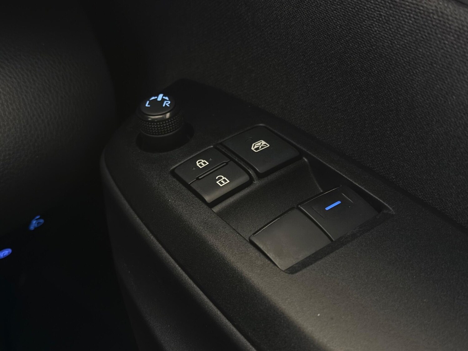 Used Toyota Yaris 2022 for sale - 77246526: Photo 27