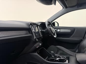 Used Volvo XC40 2019 for sale - 79732486: Photo