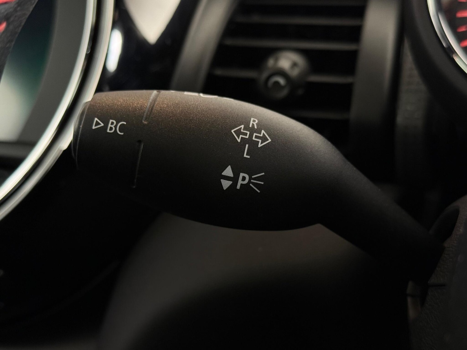 Used MINI Hatch 2019 for sale - 77259669: Photo 18