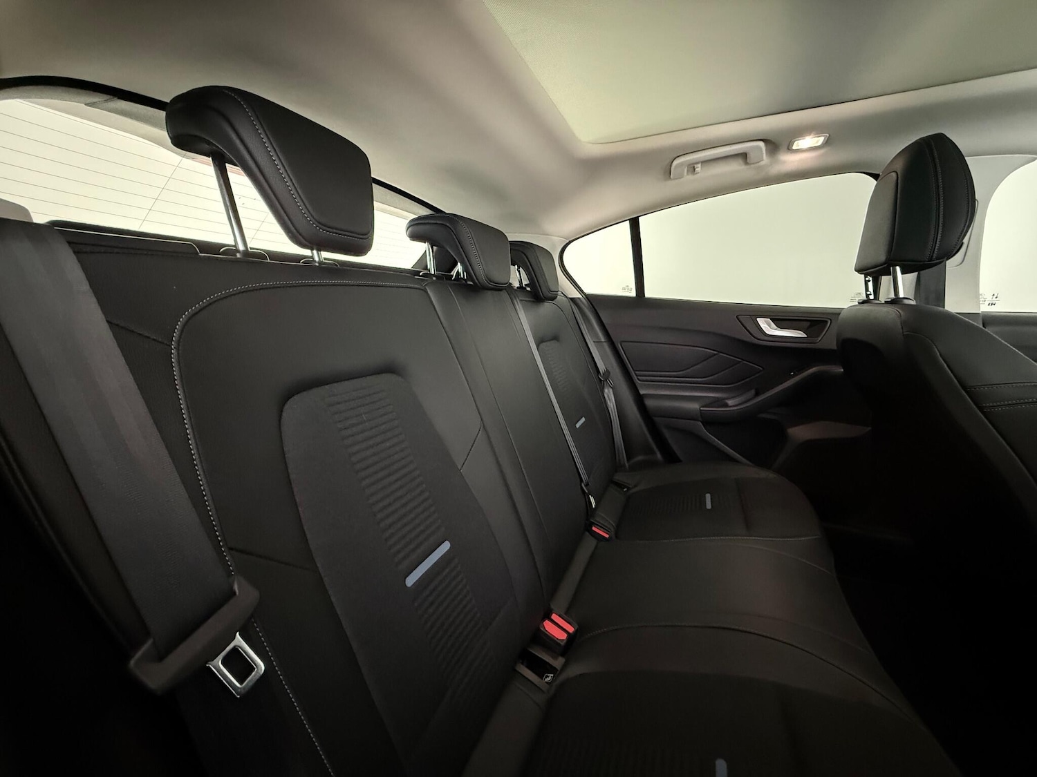 Used Ford Focus 2021 for sale - 77183004: Photo 15