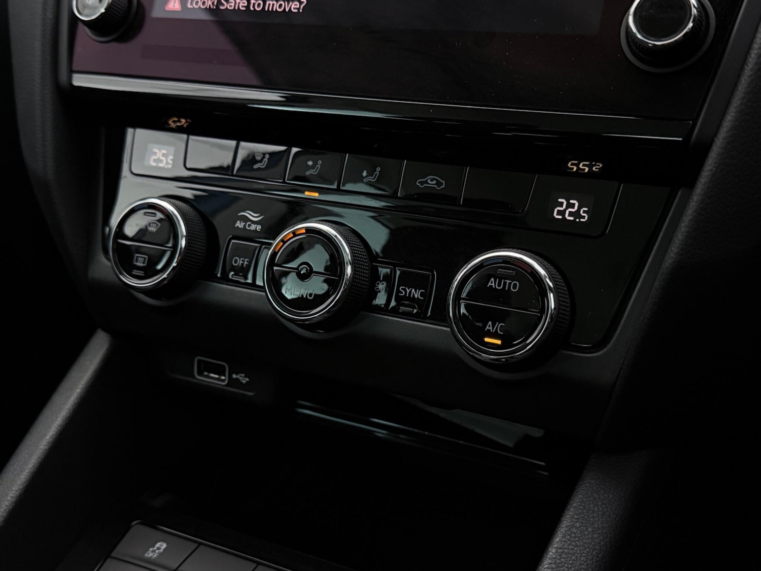 Used Skoda Octavia 2019 for sale - 78185841: Photo 32