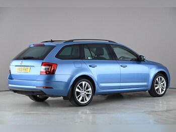 Used Skoda Octavia 2019 for sale - 78185841: Photo