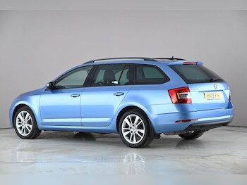 Used Skoda Octavia 2019 for sale - 78185841: Photo