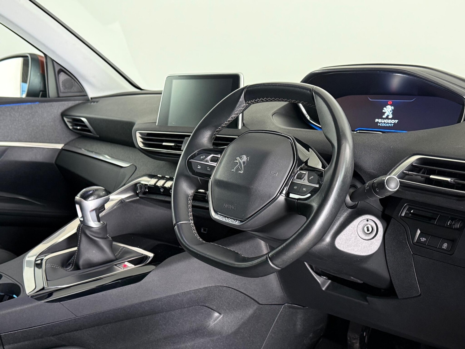 Used Peugeot 3008 2019 for sale - 77246579: Photo 17