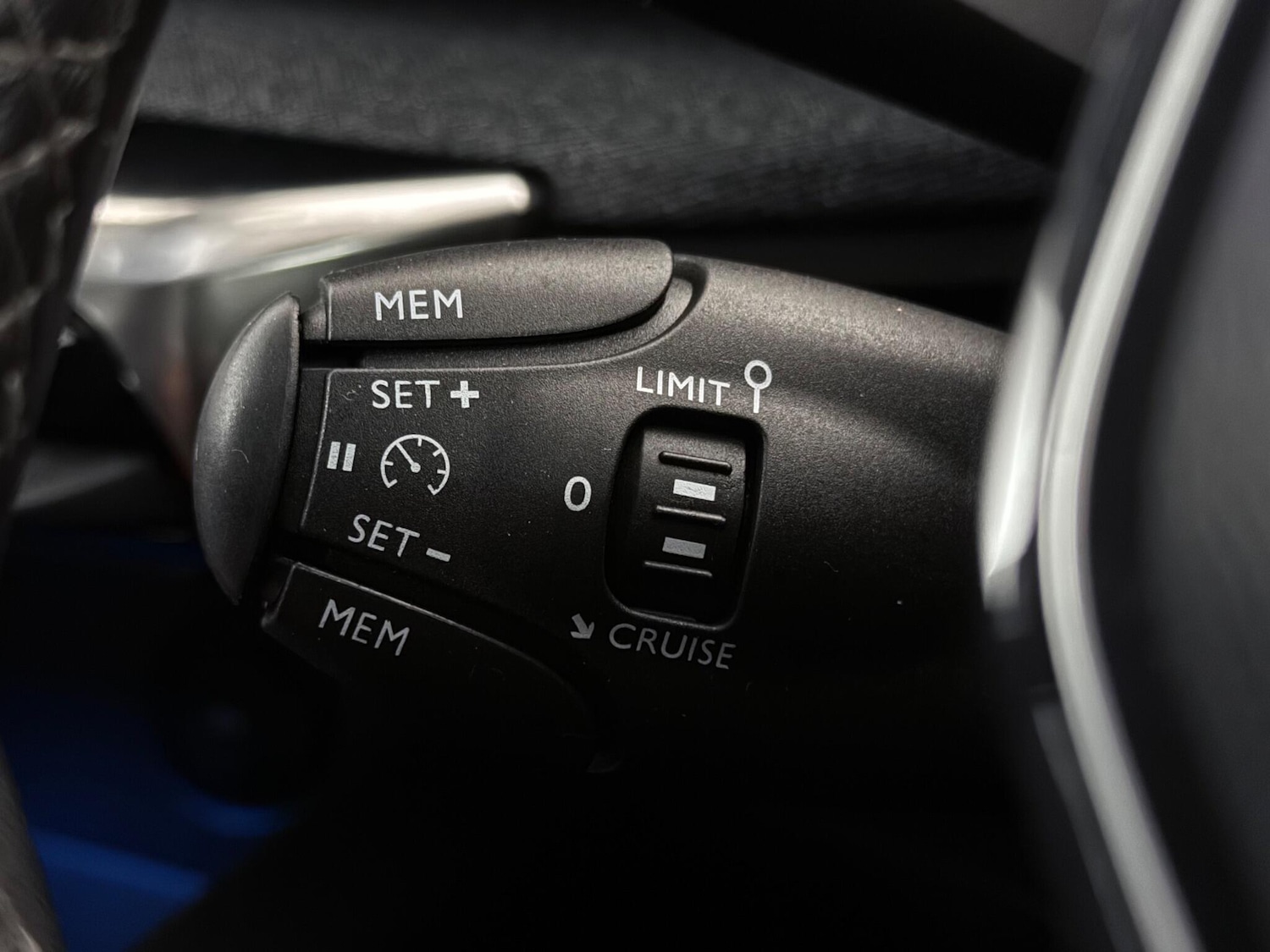 Used Peugeot 3008 2019 for sale - 77246579: Photo 21