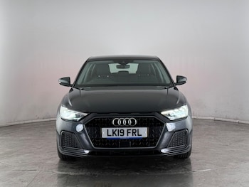 Used Audi A1 2019 for sale - 77260203: Photo
