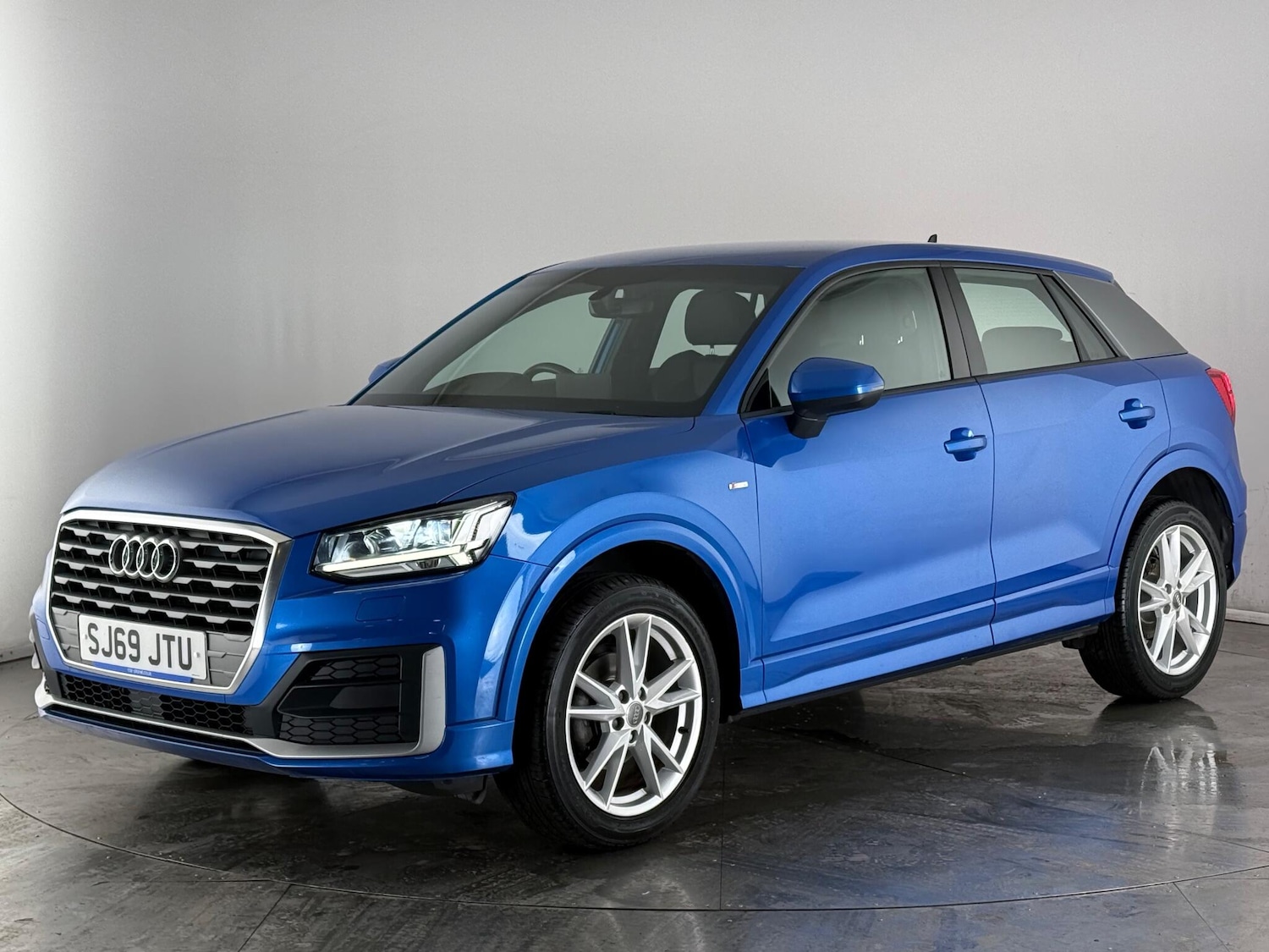 Used Audi Q2 2019 for sale - 77183097: Photo 2