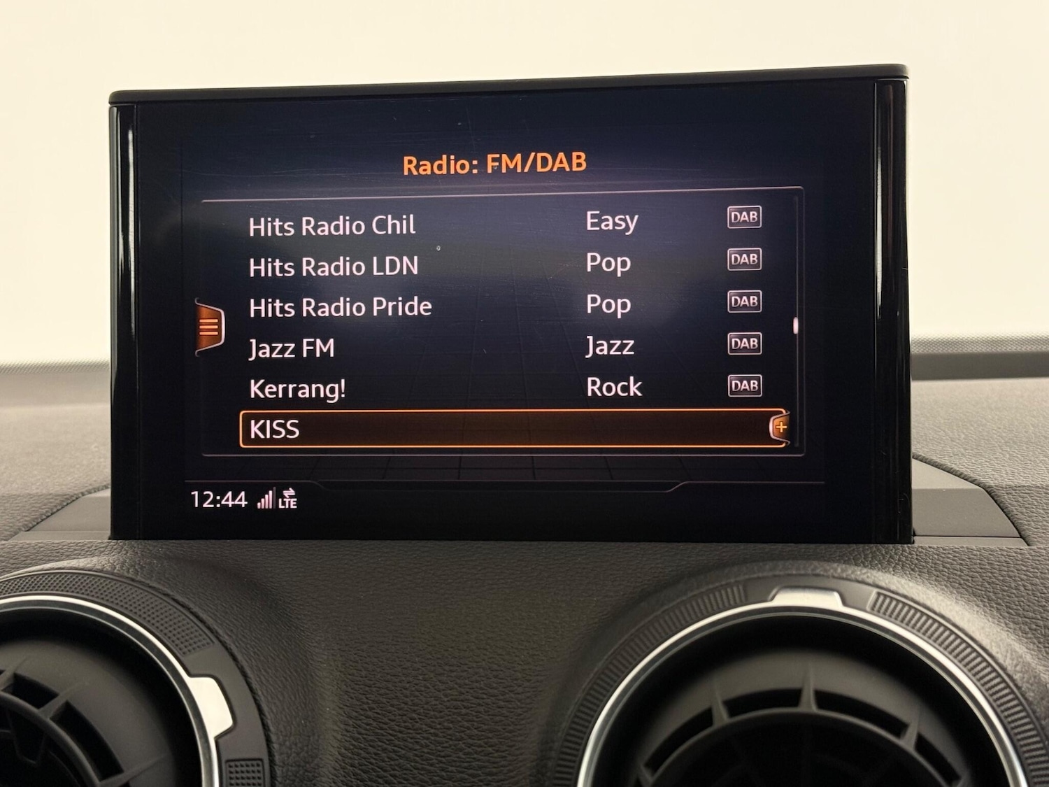 Used Audi Q2 2019 for sale - 77183097: Photo 26