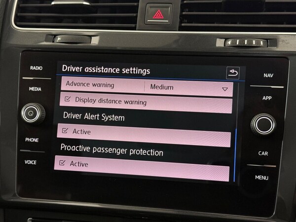 Used Volkswagen Golf 2017 for sale - 76274011: Photo 38