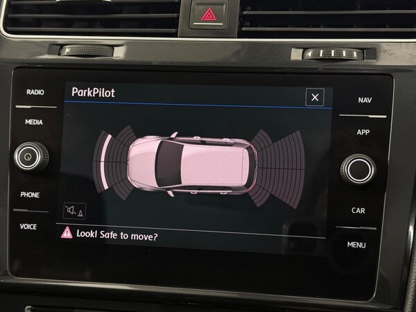 Used Volkswagen Golf 2017 for sale - 76274011: Photo 39