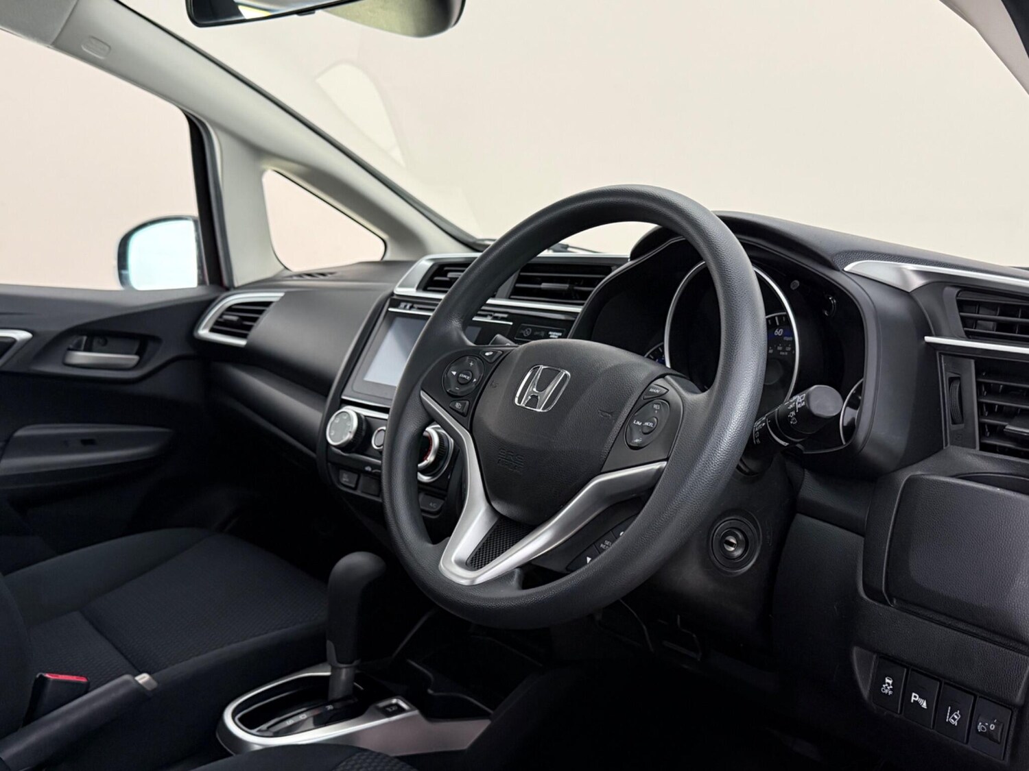 Used Honda Jazz 2019 for sale - 78197342: Photo 8