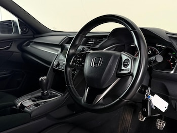 Used Honda Civic 2019 for sale - 79248854: Photo