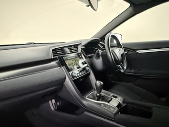 Used Honda Civic 2019 for sale - 79248854: Photo