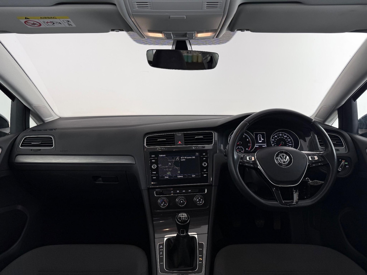 Used Volkswagen Golf 2018 for sale - 76645902: Photo 20