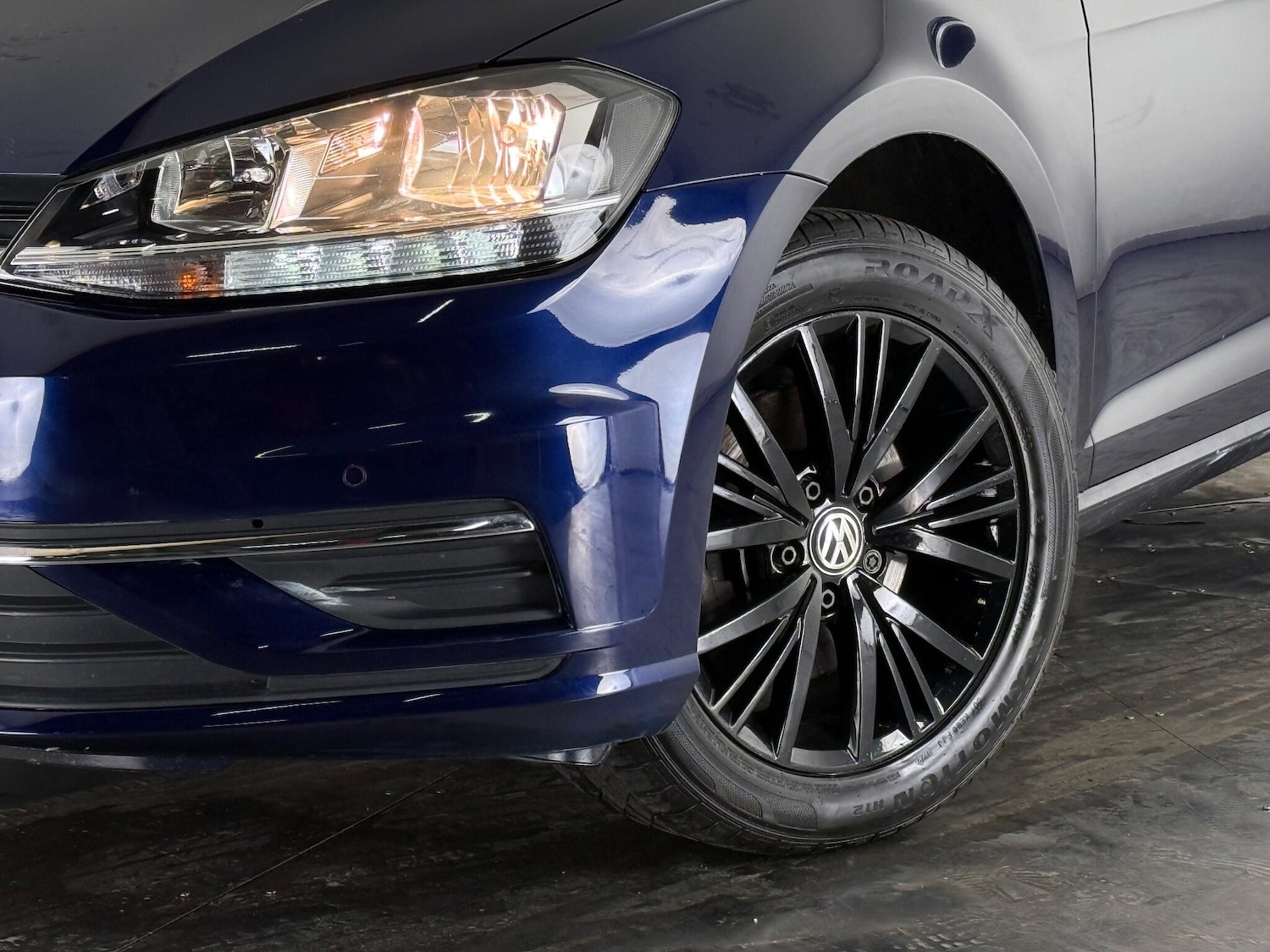 Used Volkswagen Golf 2018 for sale - 76645902: Photo 53