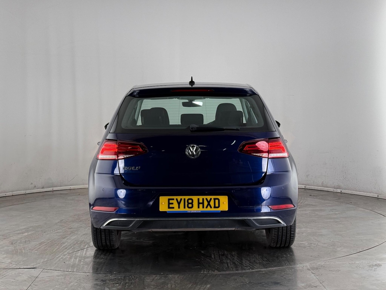 Used Volkswagen Golf 2018 for sale - 76645902: Photo 9