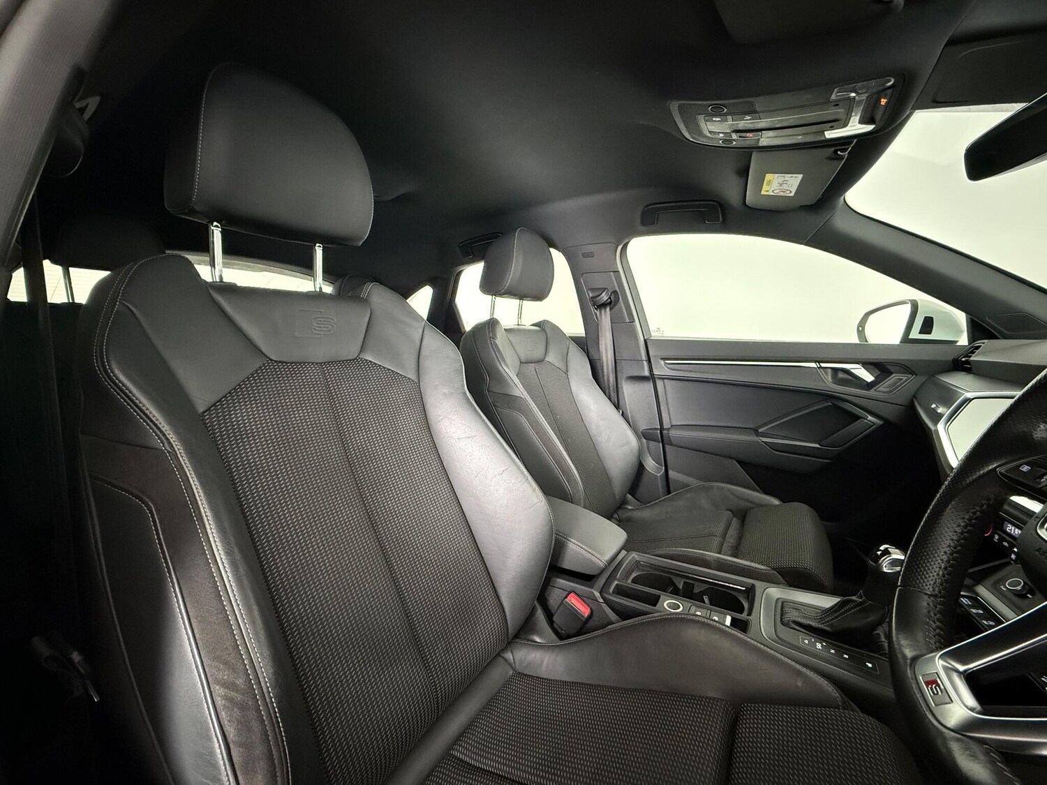 Used Audi Q3 2020 for sale - 77490549: Photo 12