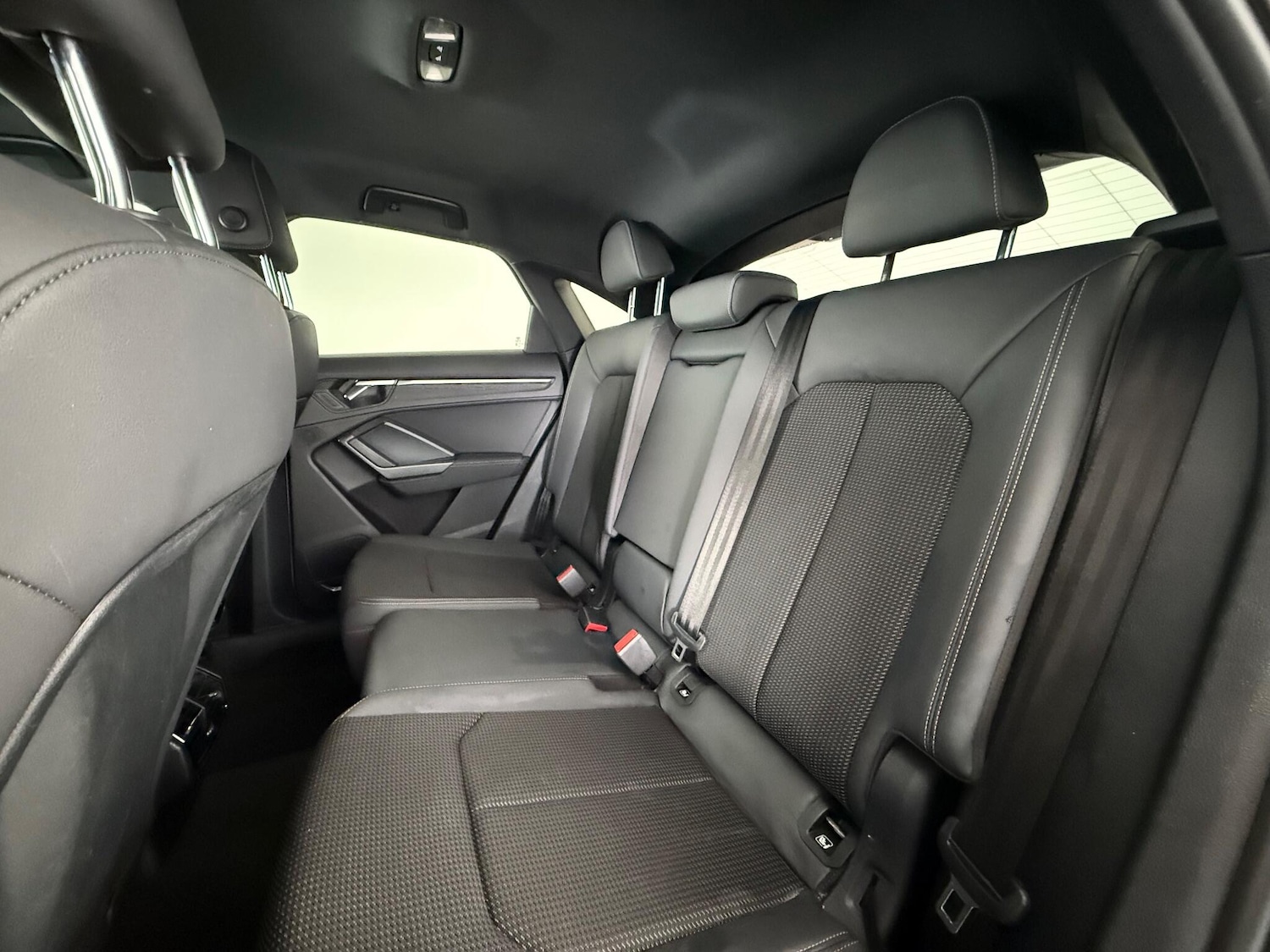 Used Audi Q3 2020 for sale - 77490549: Photo 14