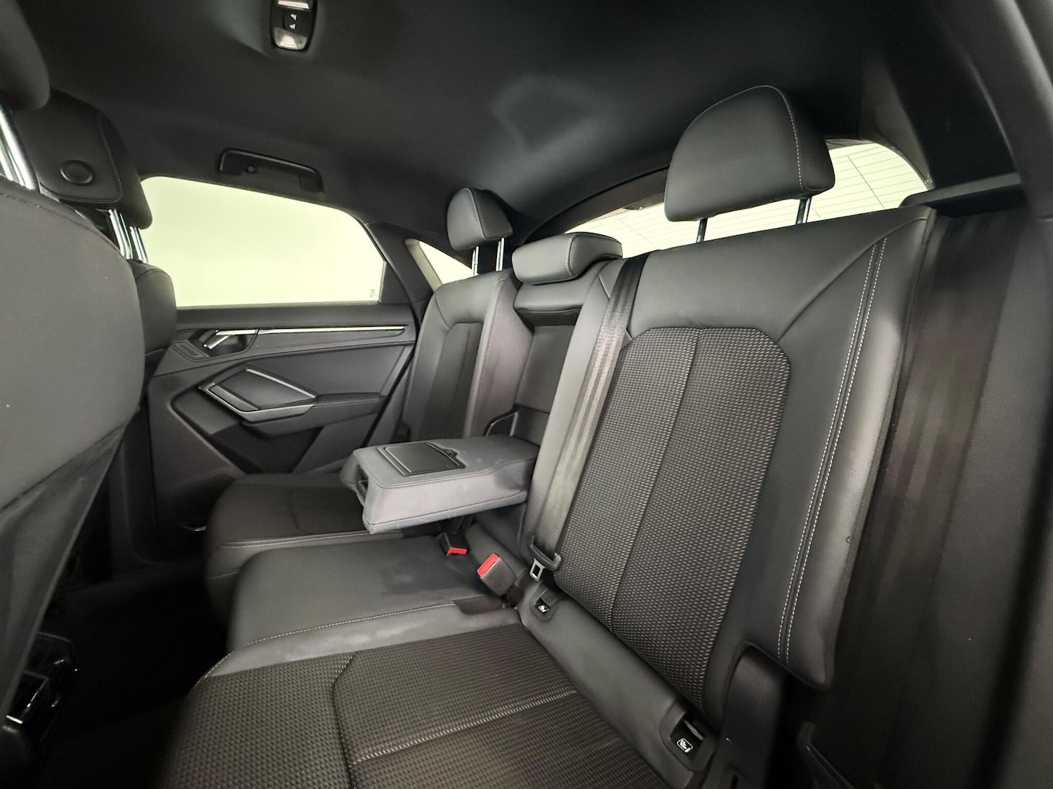 Used Audi Q3 2020 for sale - 77490549: Photo 15