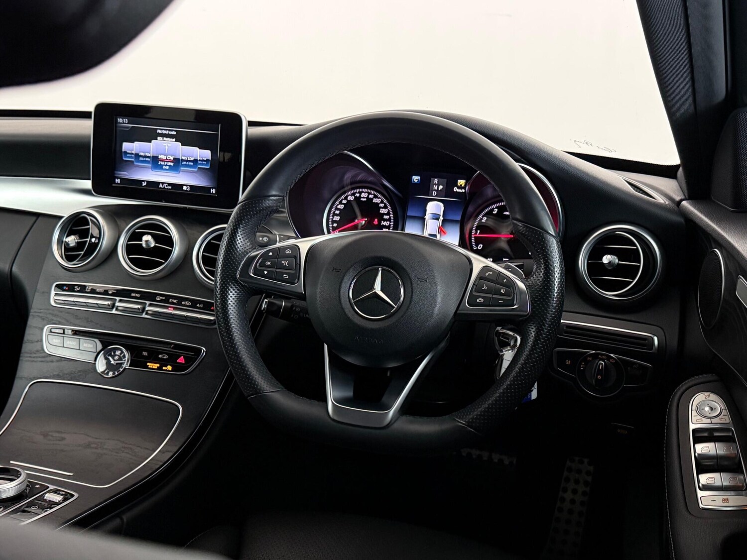 Used Mercedes-Benz C Class 2017 for sale - 77587399: Photo 15