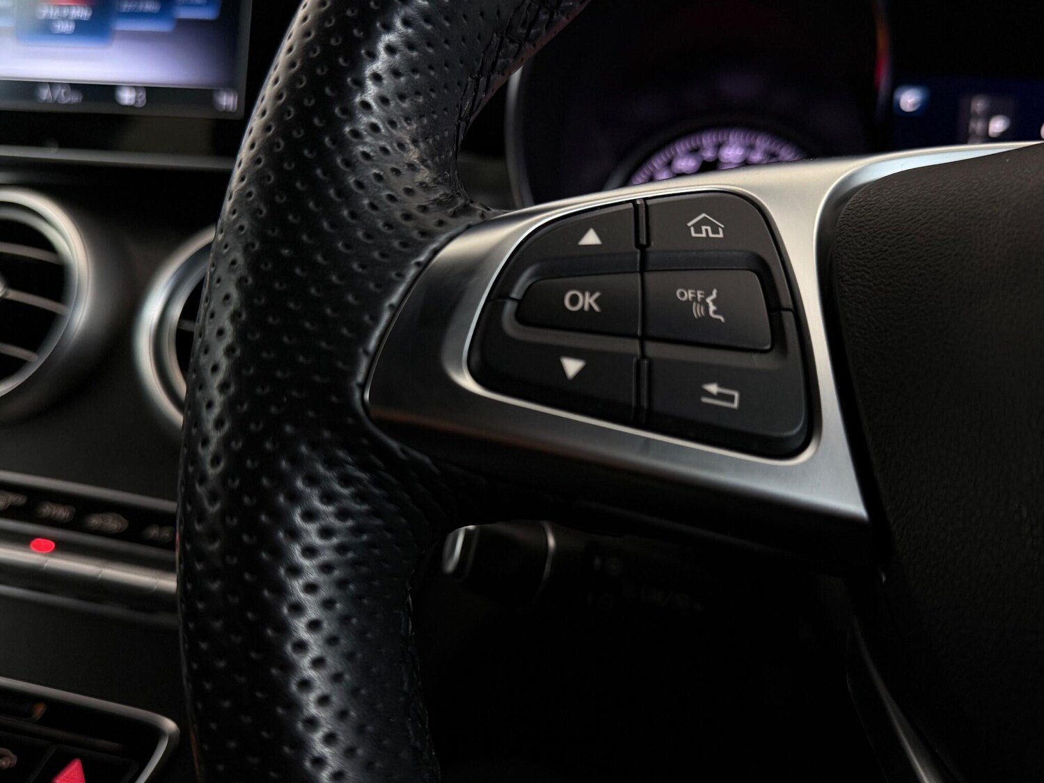 Used Mercedes-Benz C Class 2017 for sale - 77587399: Photo 19