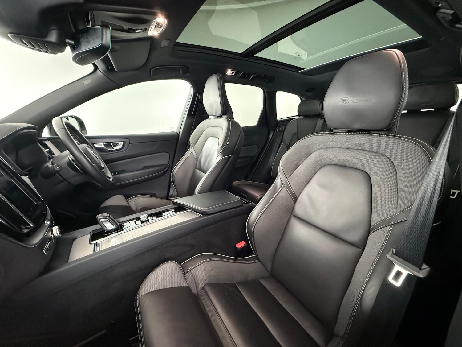 Used Volvo XC60 2019 for sale - 77268245: Photo 14