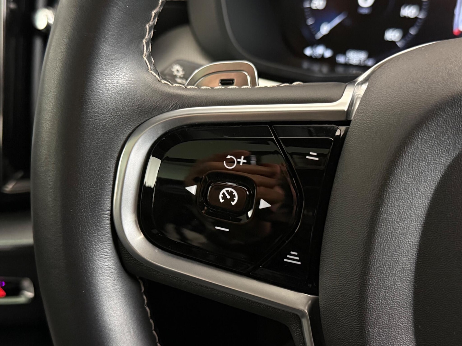 Used Volvo XC60 2019 for sale - 77268245: Photo 18