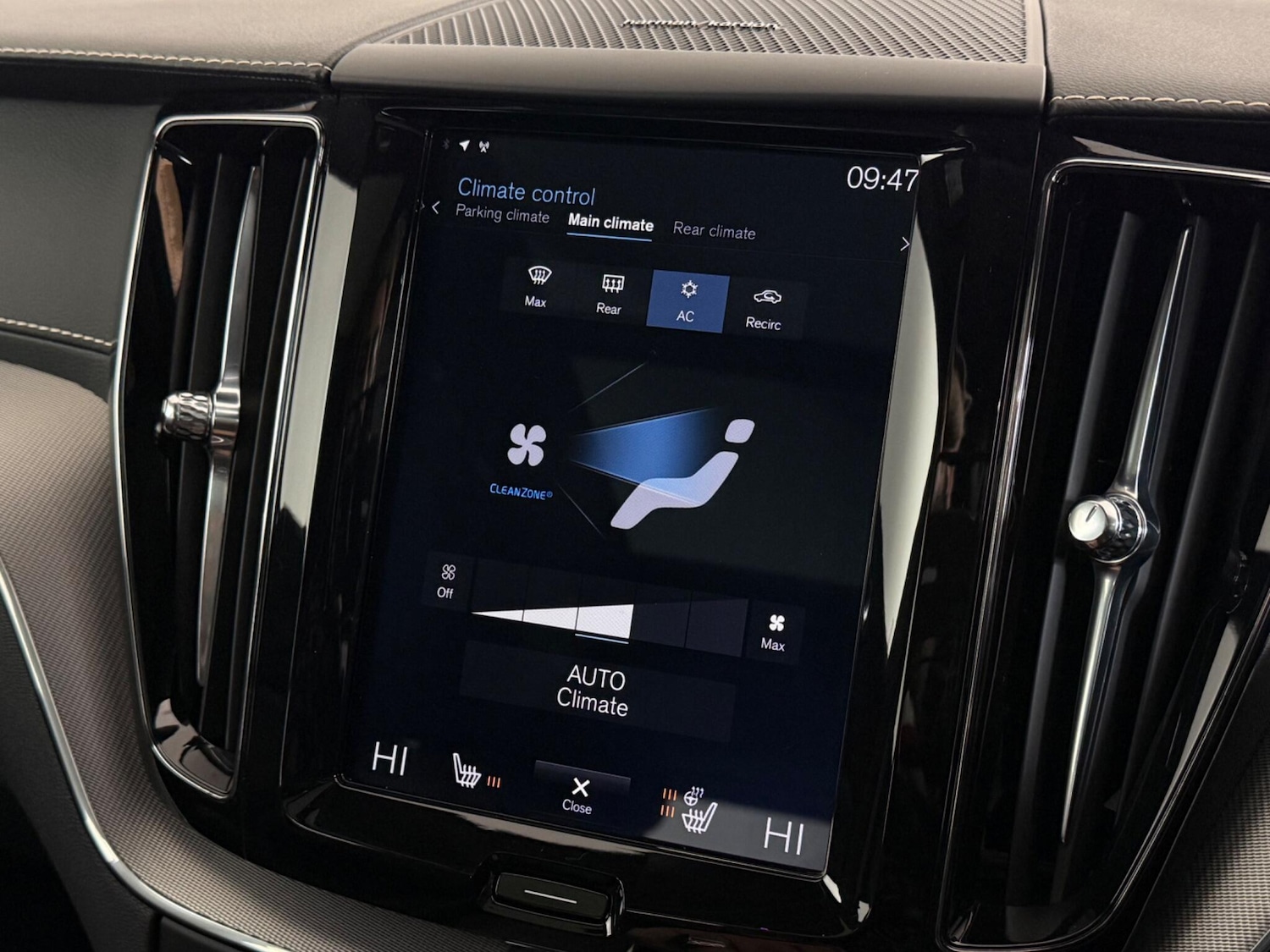 Used Volvo XC60 2019 for sale - 77268245: Photo 28