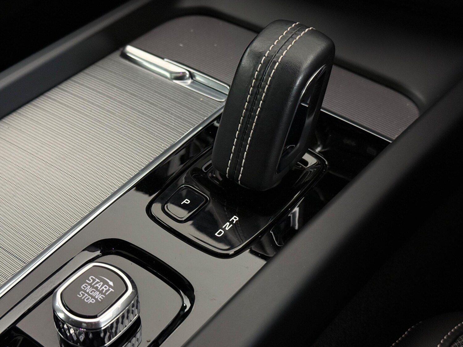 Used Volvo XC60 2019 for sale - 77268245: Photo 37