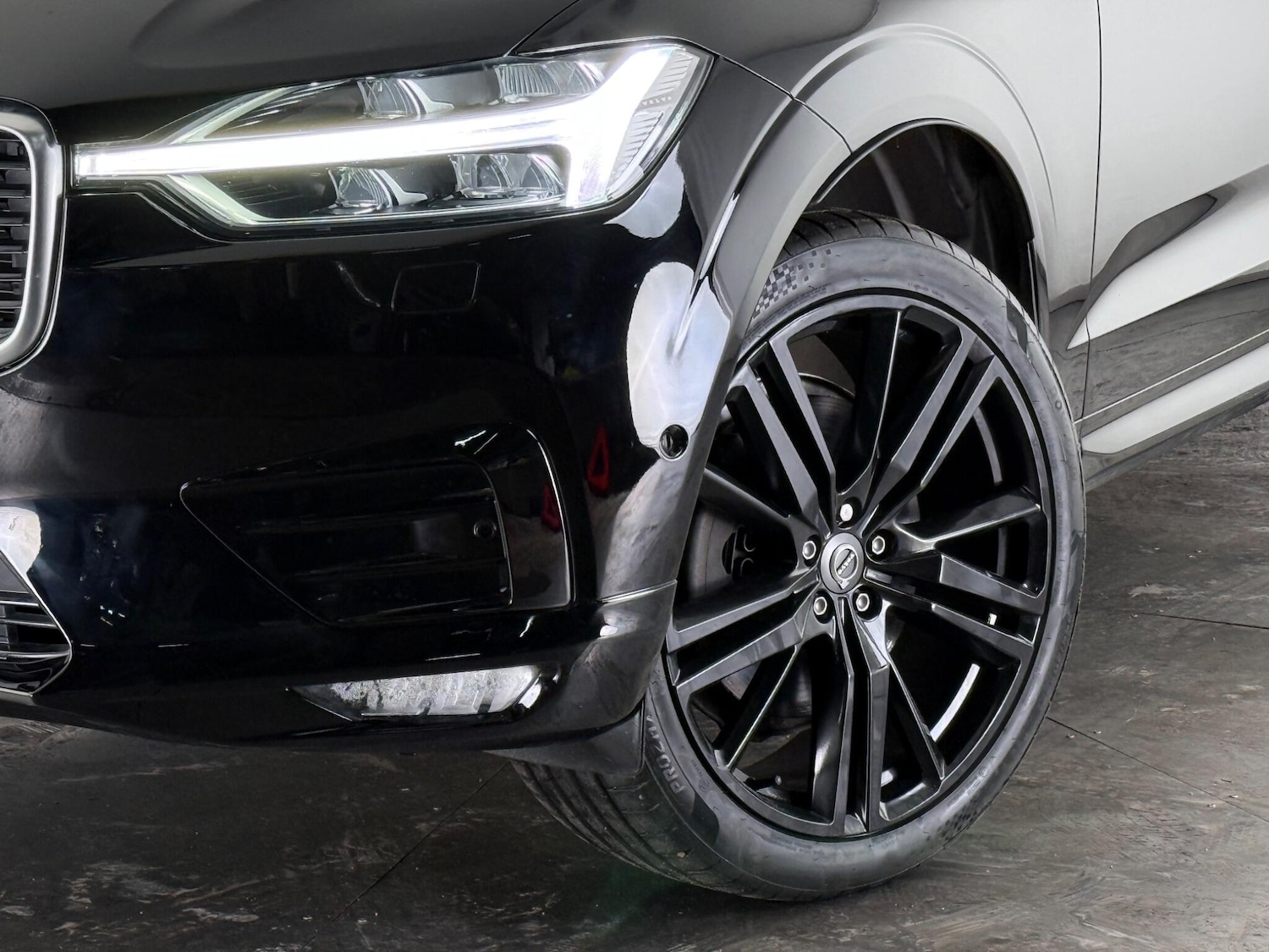 Used Volvo XC60 2019 for sale - 77268245: Photo 41