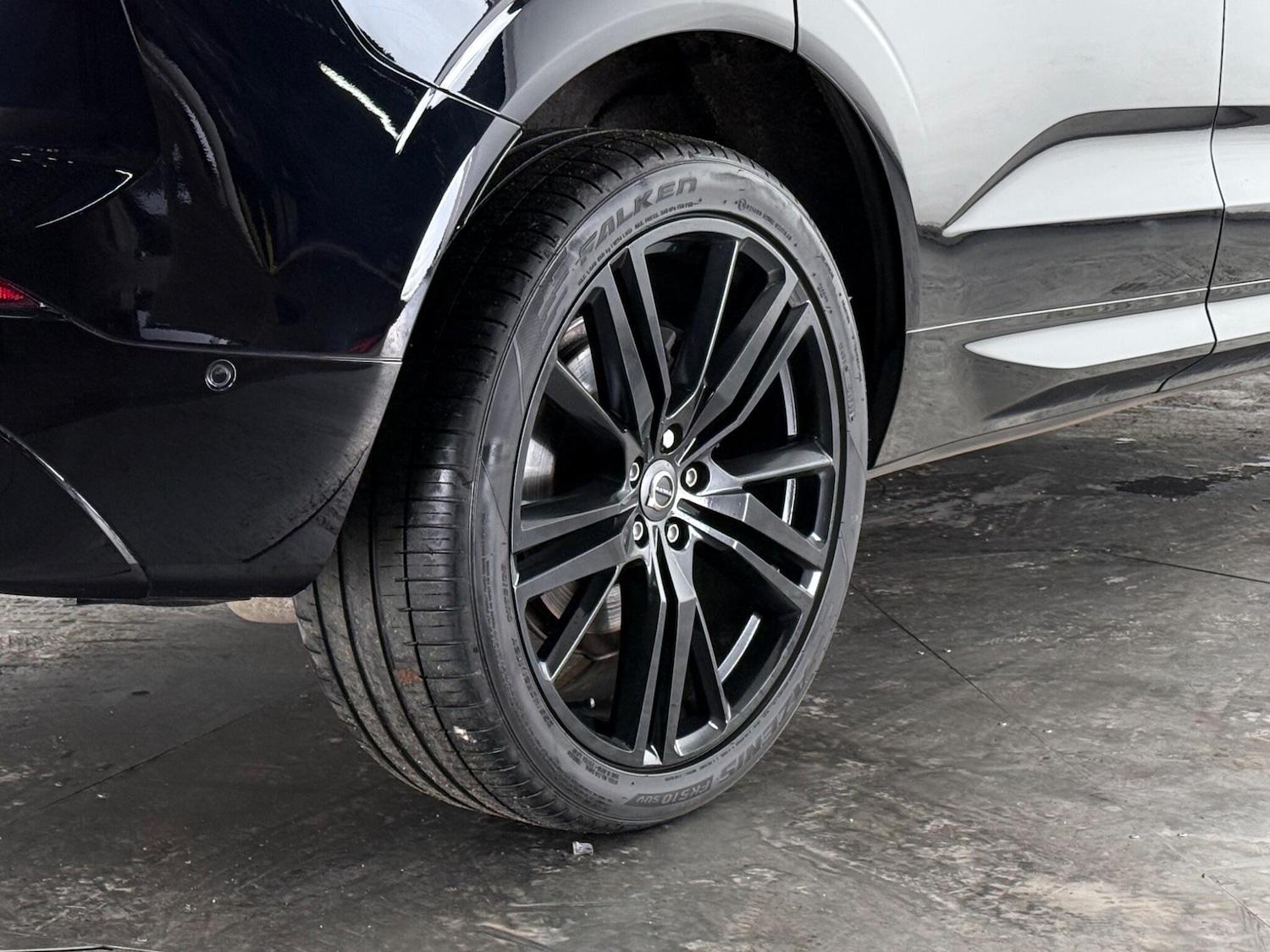 Used Volvo XC60 2019 for sale - 77268245: Photo 8