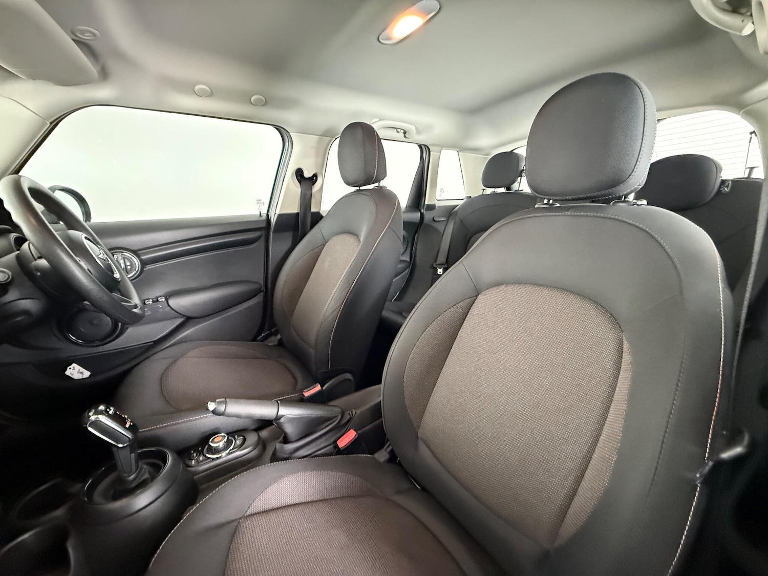 Used MINI Hatch 2018 for sale - 77259948: Photo 10