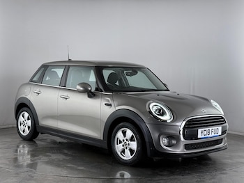 Used MINI Hatch 2018 for sale - 77259948: Photo