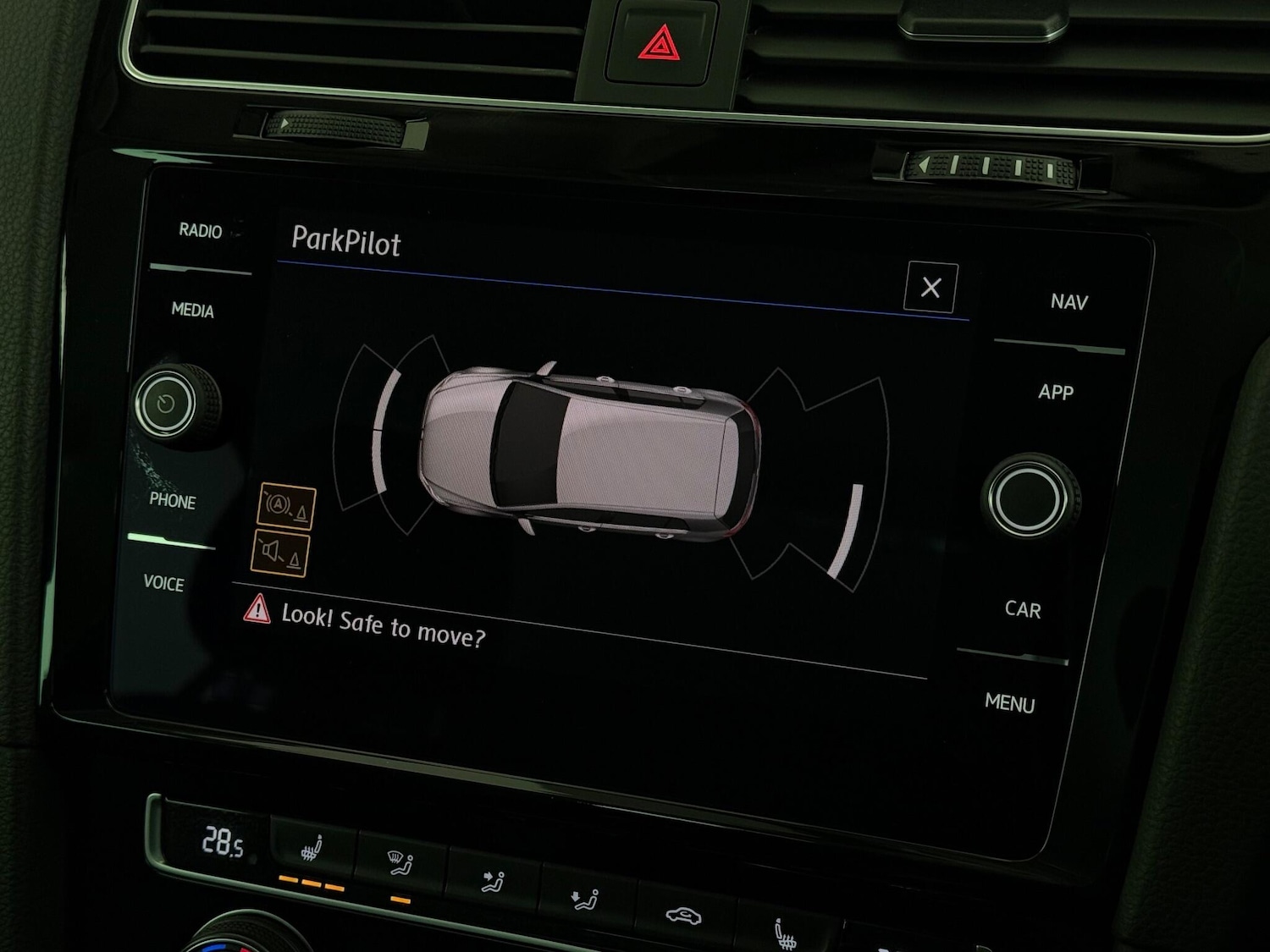 Used Volkswagen Golf 2020 for sale - 77182810: Photo 32