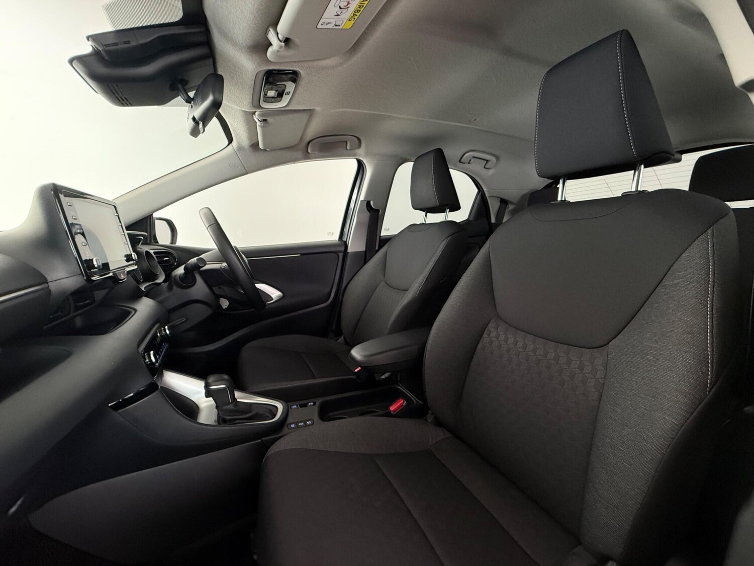 Used Toyota Yaris 2022 for sale - 77684493: Photo 12