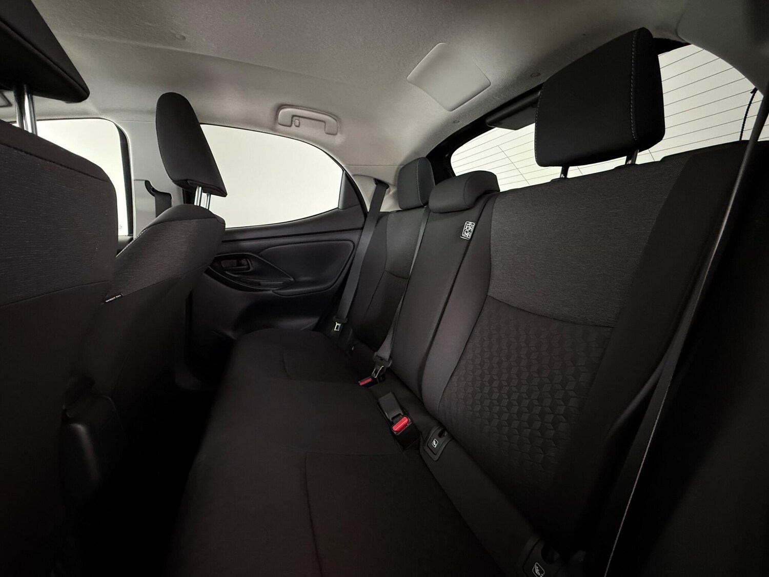 Used Toyota Yaris 2022 for sale - 77684493: Photo 13