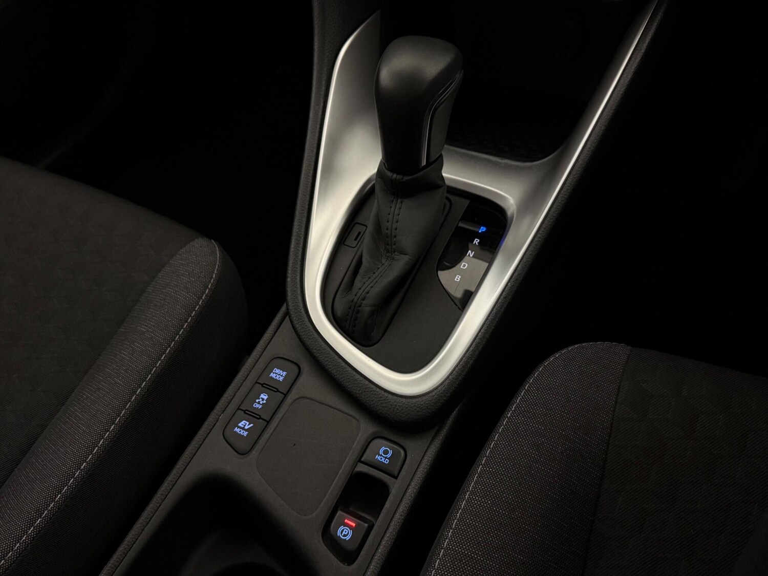 Used Toyota Yaris 2022 for sale - 77684493: Photo 29