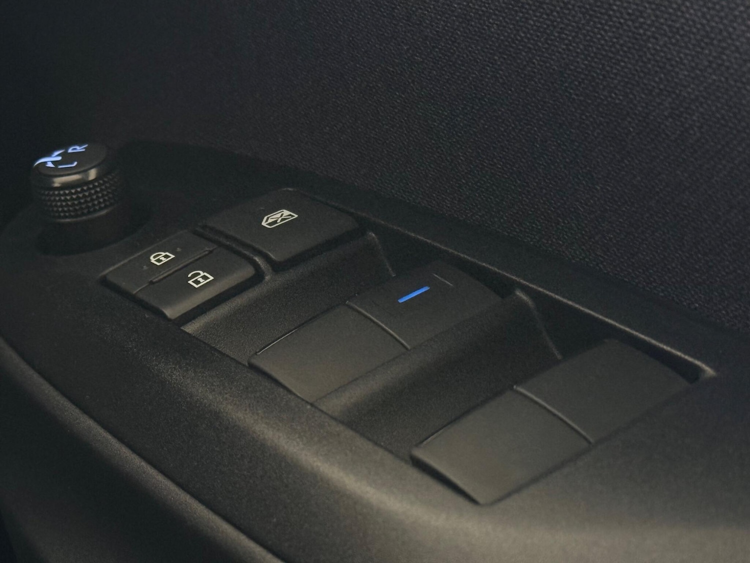 Used Toyota Yaris 2022 for sale - 77684493: Photo 30