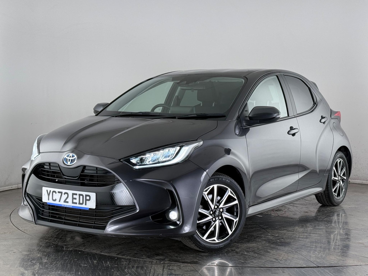 Used Toyota Yaris 2022 for sale - 77684493: Photo 31